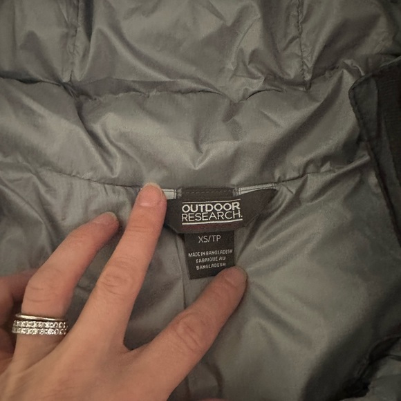 Outdoor research down puffer xs - Picture 2 of 5